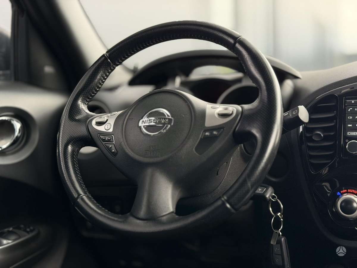 Nissan Juke 2015 — photo 10