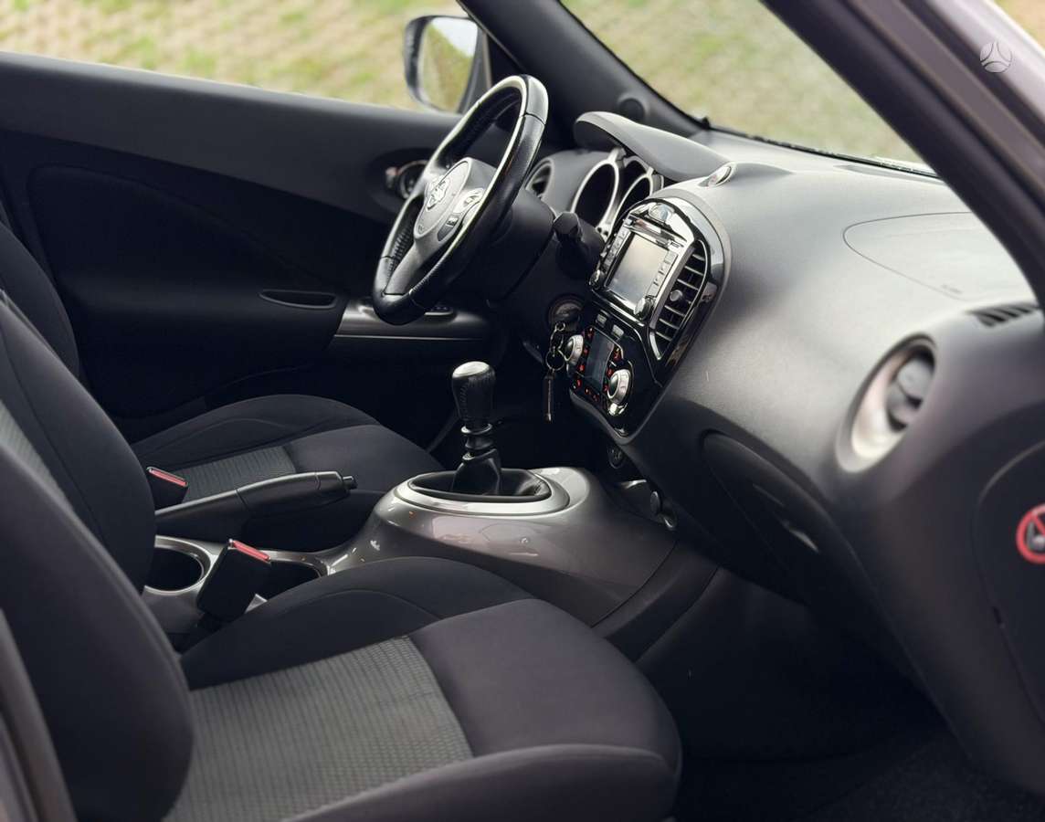 Nissan Juke 2015 — photo 22