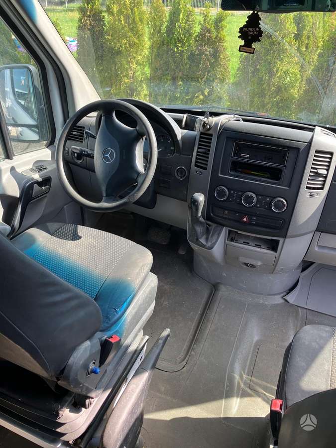Mercedes-Benz Sprinter 2009 — photo 6