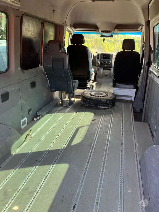 Mercedes-Benz Sprinter 2009 — photo 7