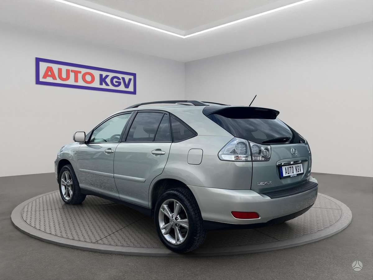 Lexus RX 2006 — interior