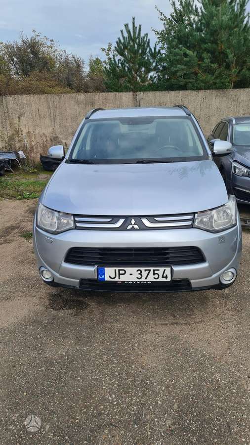 Mitsubishi Outlander 2014 — авто для ЗСУ з Європи