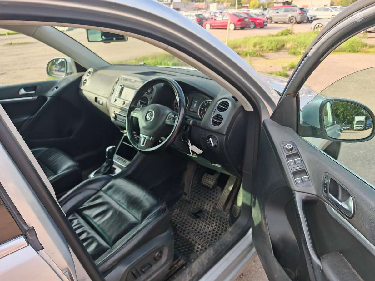 Volkswagen Tiguan 2014 — photo 11