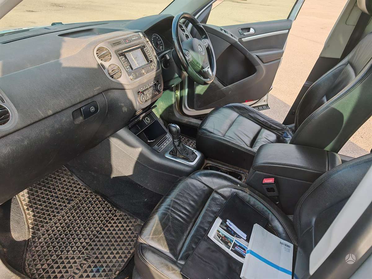 Volkswagen Tiguan 2014 — photo 21