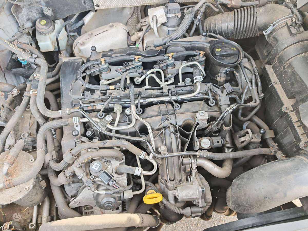 Volkswagen Tiguan 2014 — photo 23