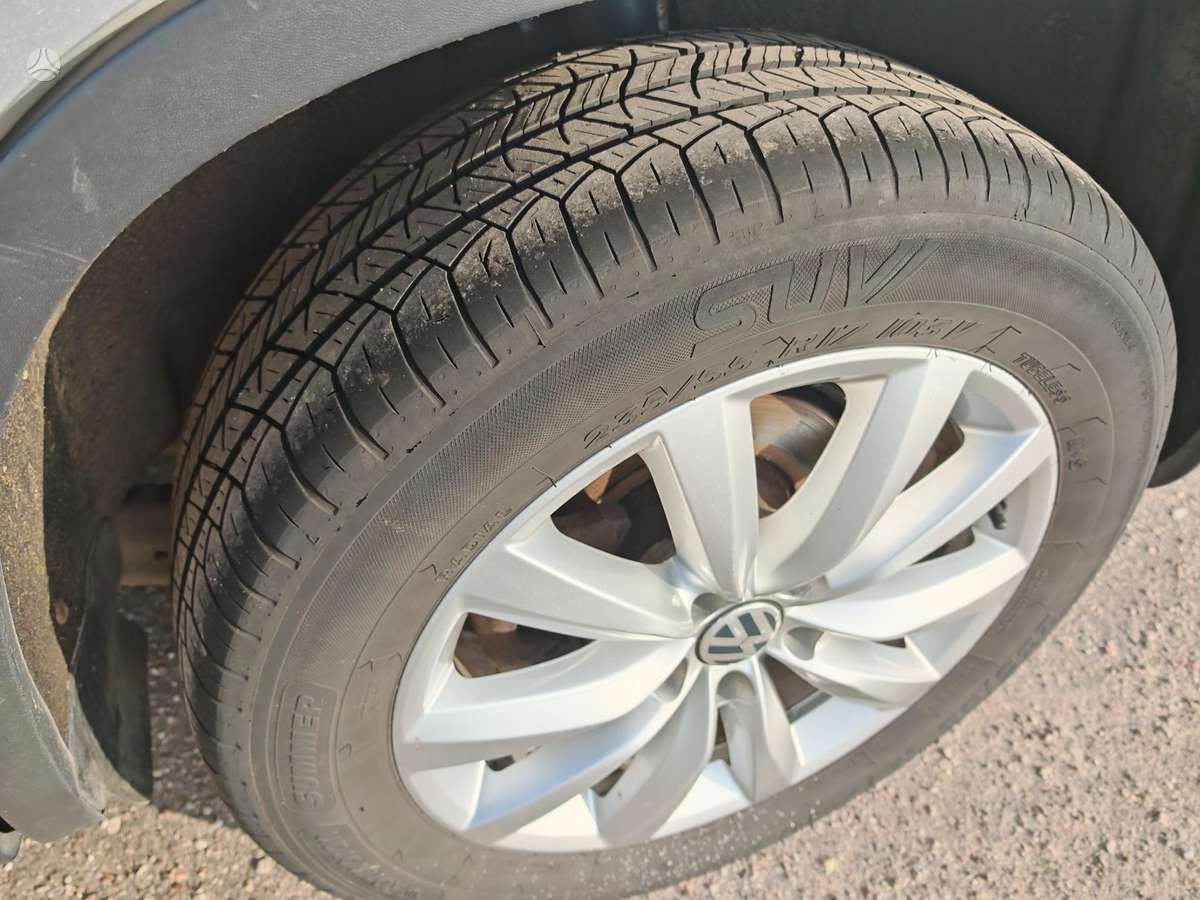 Volkswagen Tiguan 2014 — photo 25