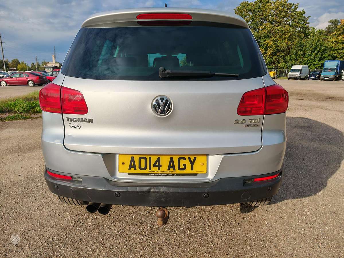 Volkswagen Tiguan 2014 — photo 8