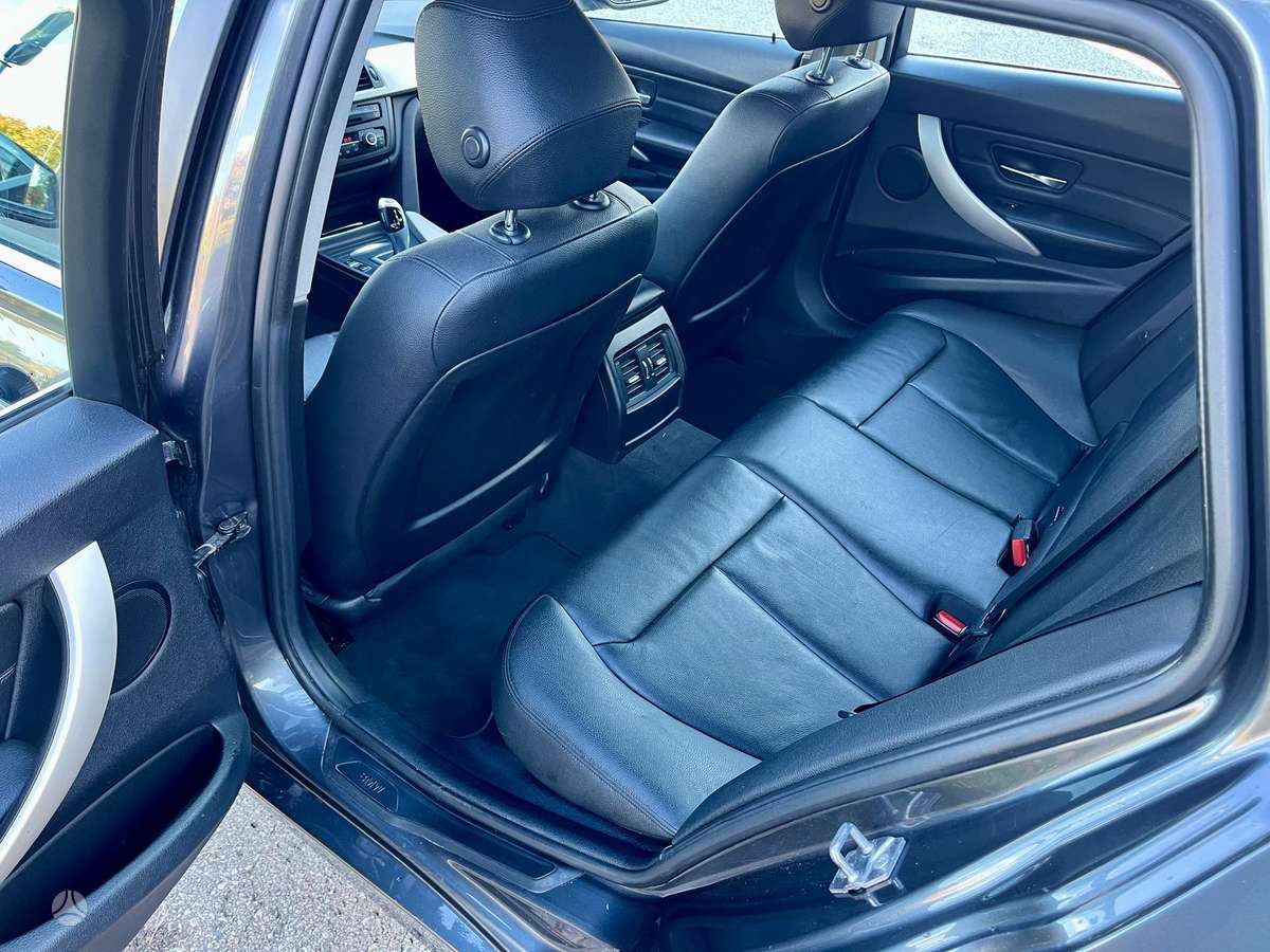 BMW 320 2014 — photo 14