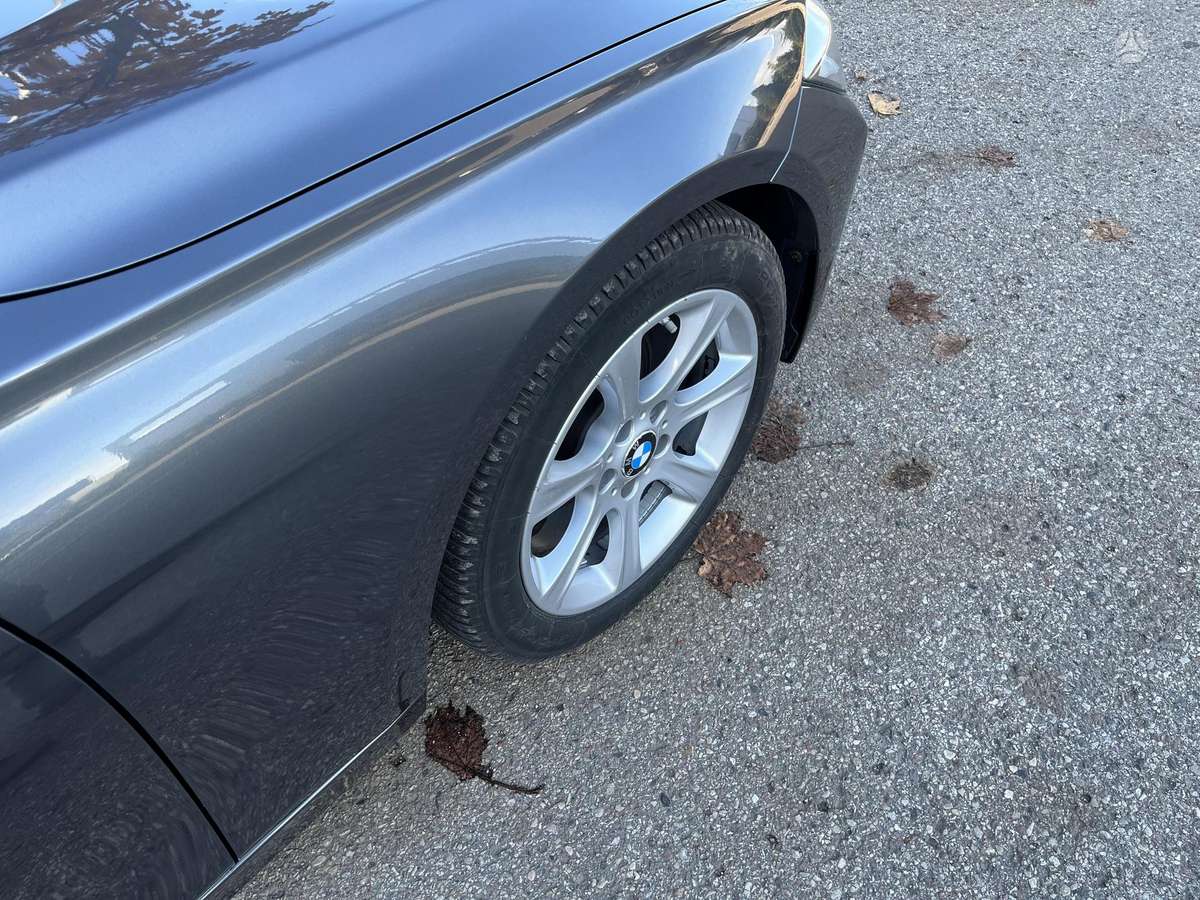 BMW 320 2014 — photo 8