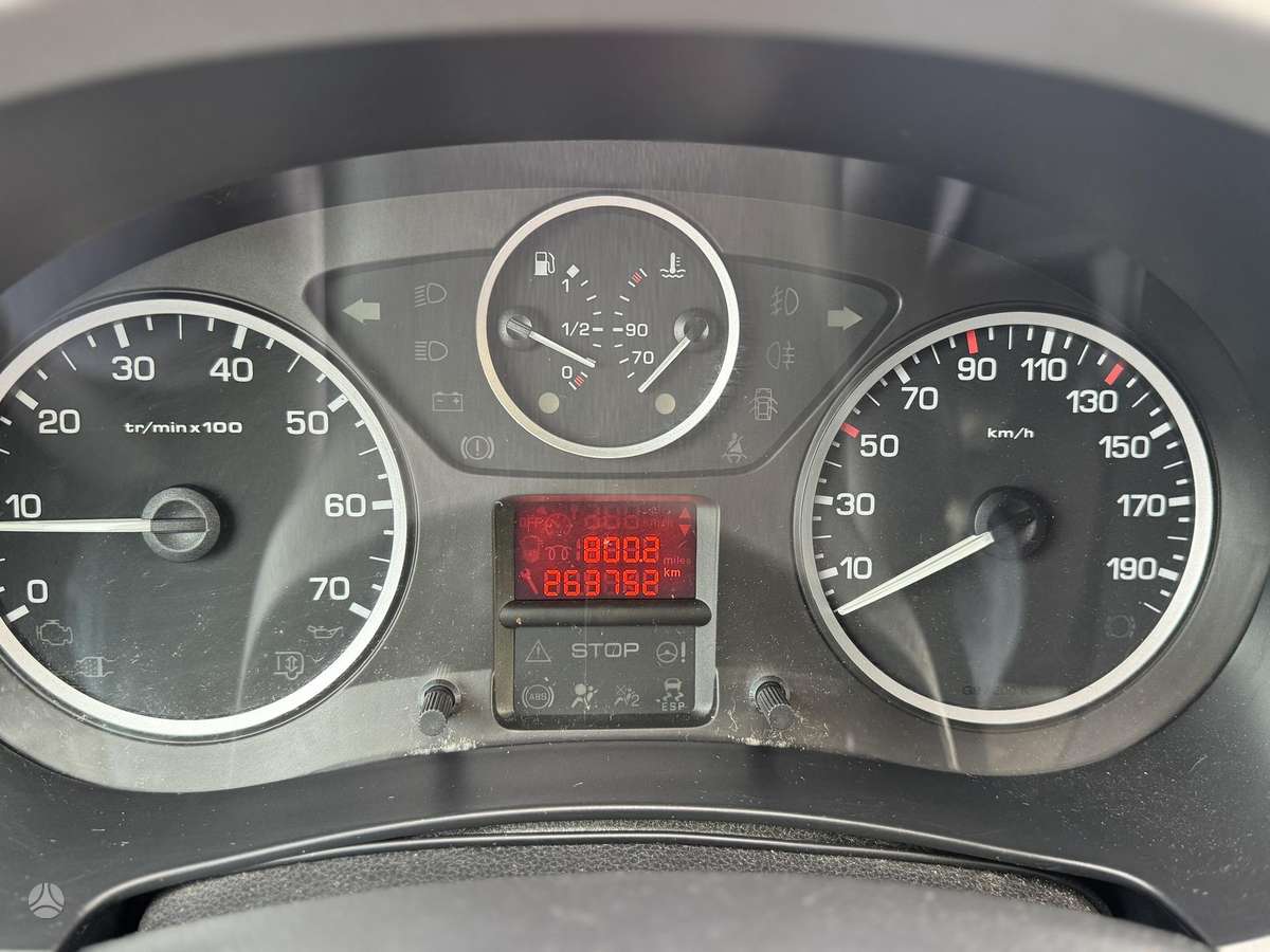 Peugeot Partner 2009 — photo 15