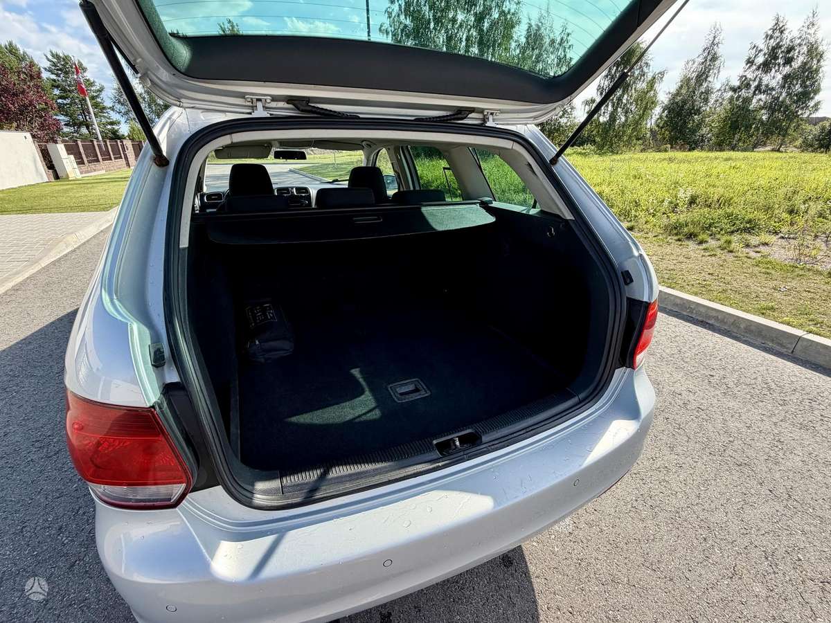 Volkswagen Golf 2012 — photo 10