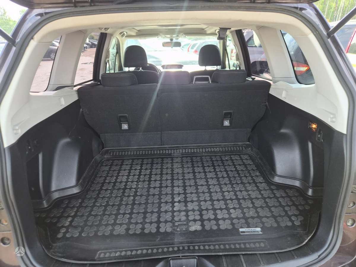 Subaru Forester 2014 — photo 15