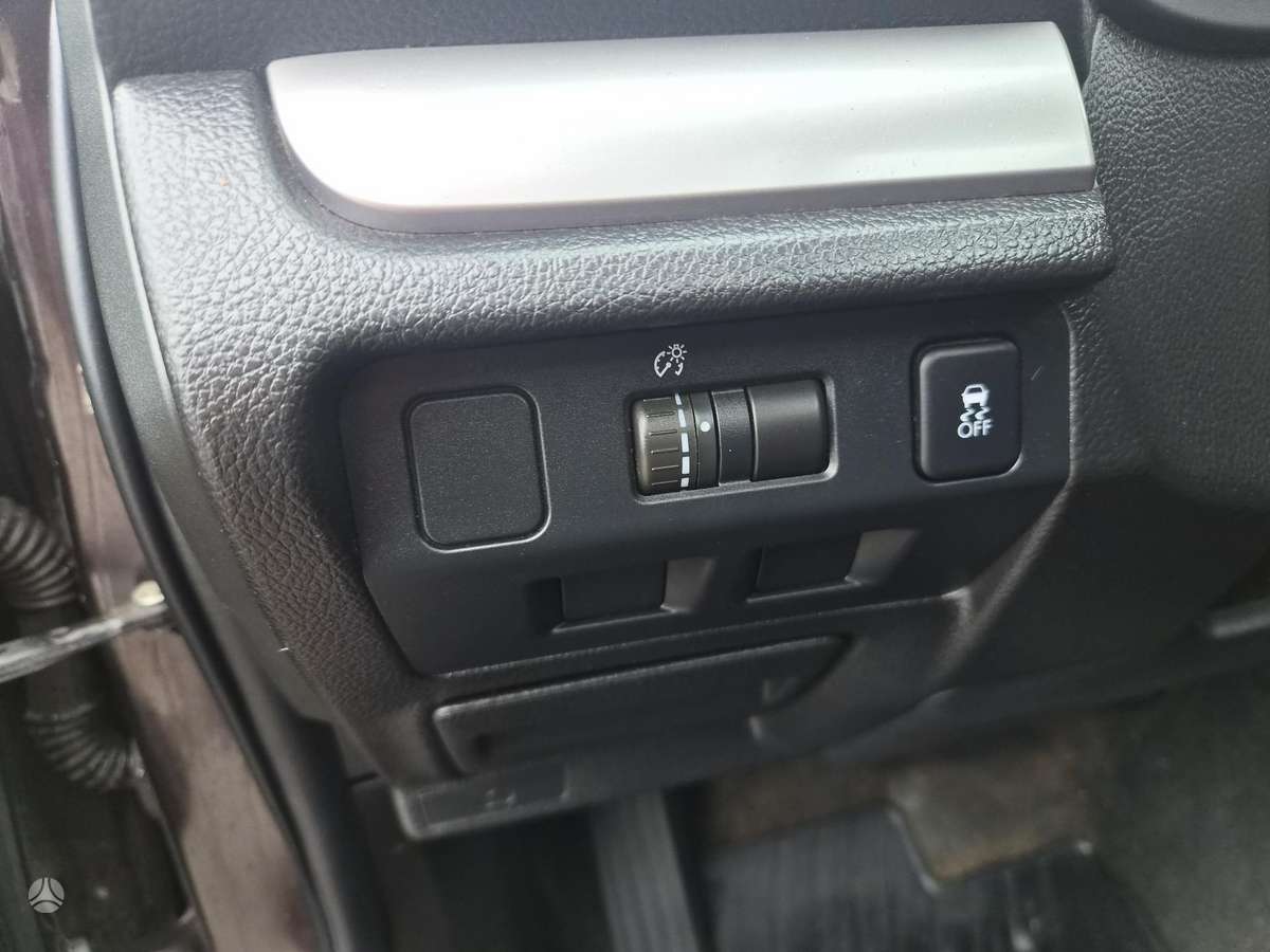 Subaru Forester 2014 — photo 16