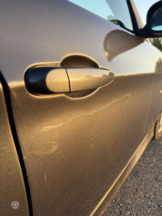 BMW 320 2006 — photo 18