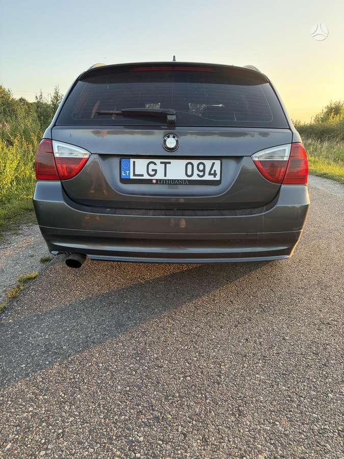 BMW 320 2006 — photo 6