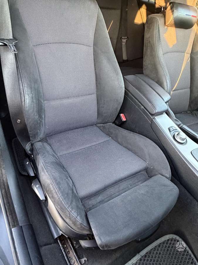 BMW 320 2006 — photo 8