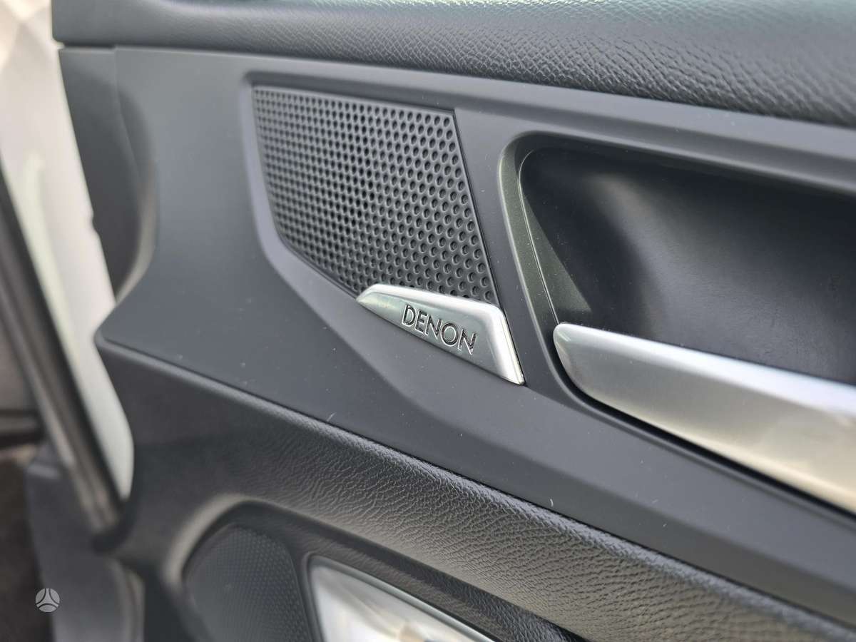 Peugeot 308 2015 — фото 15
