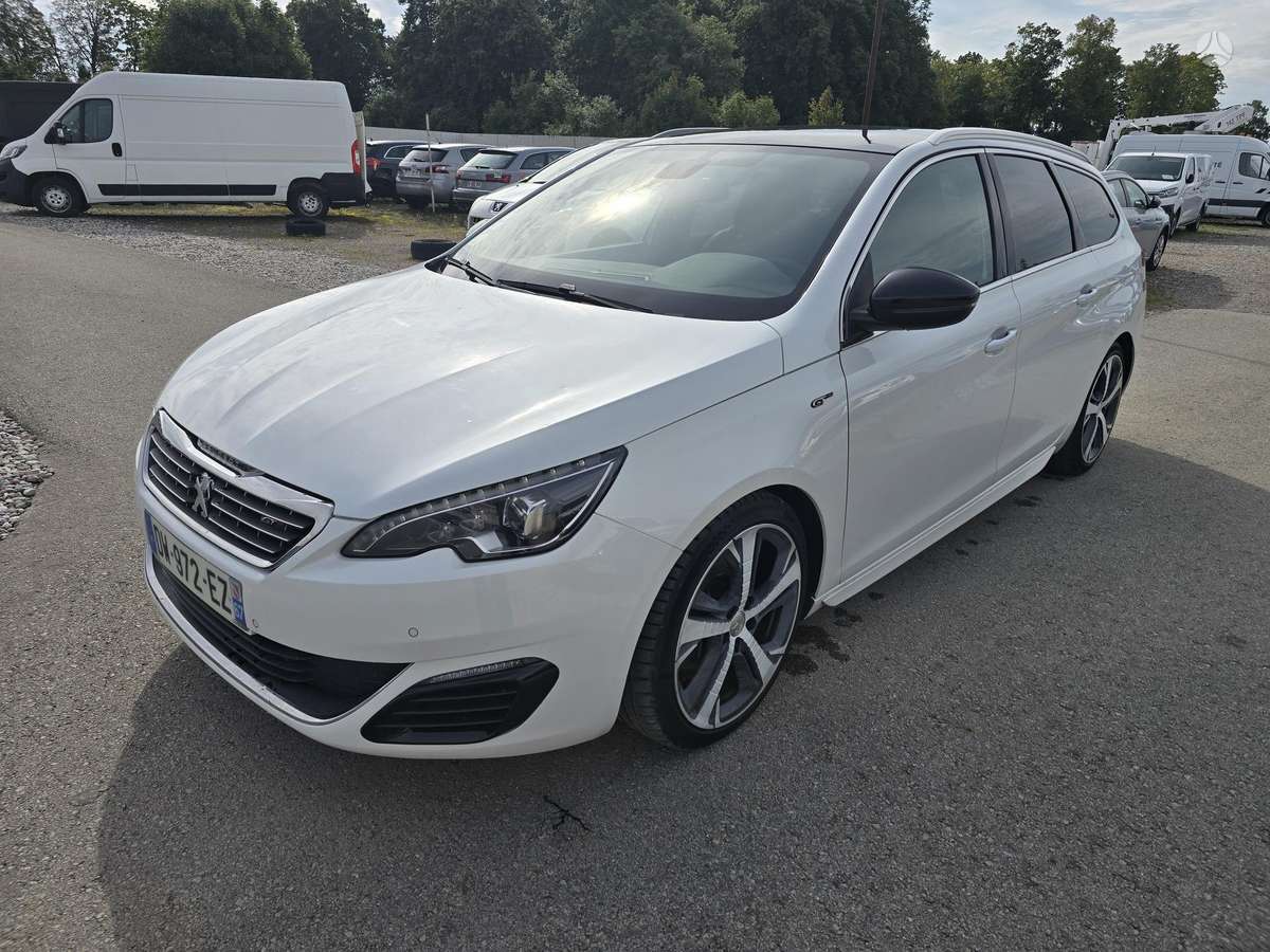 Peugeot 308 2015 — двигун 1997 cm³, 181 HP (133kW)