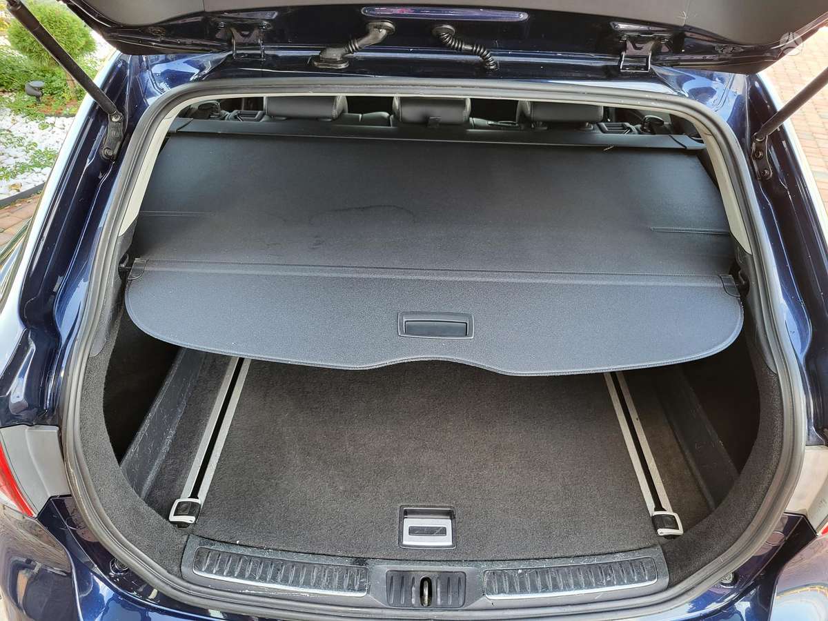 Toyota Avensis 2010 — photo 20