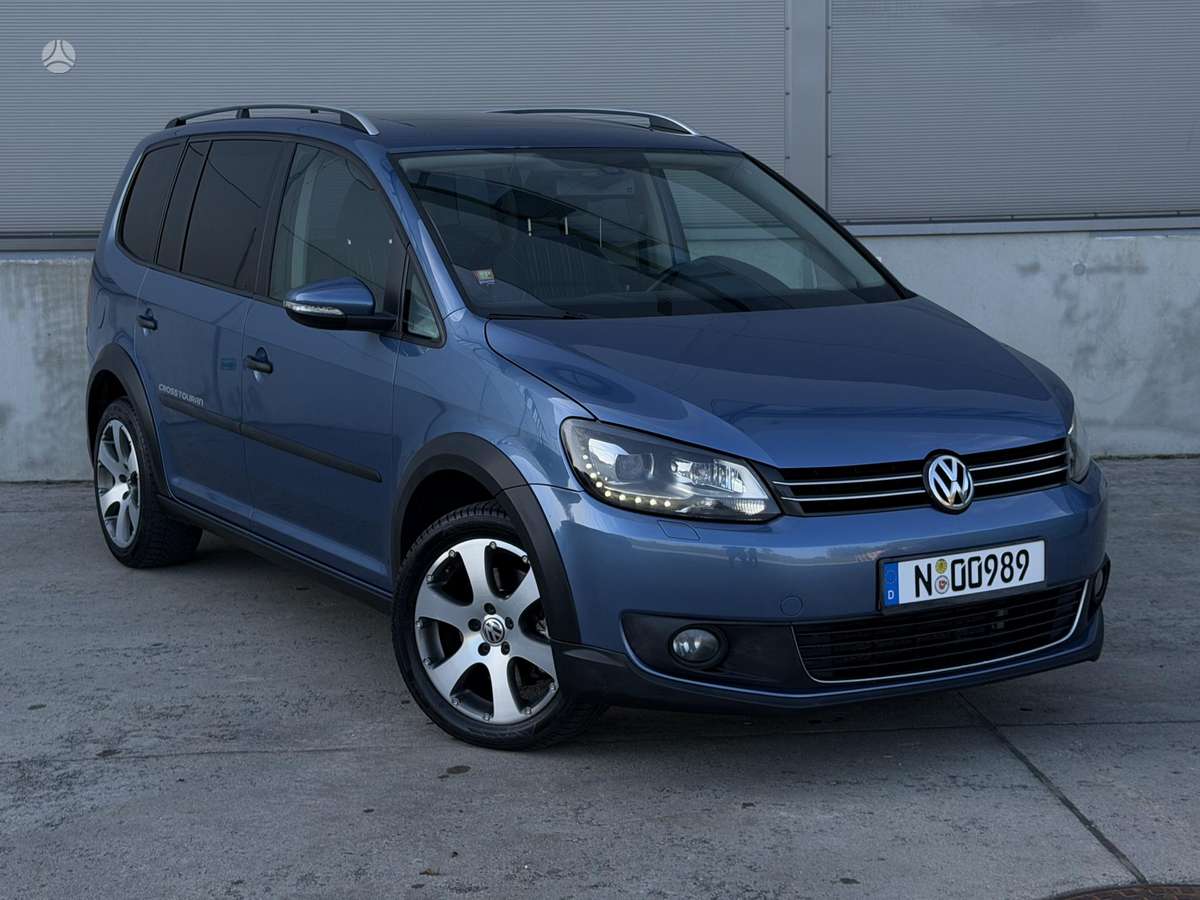 Volkswagen Touran 2012 — engine 1968 cm³, 170 HP (125kW)