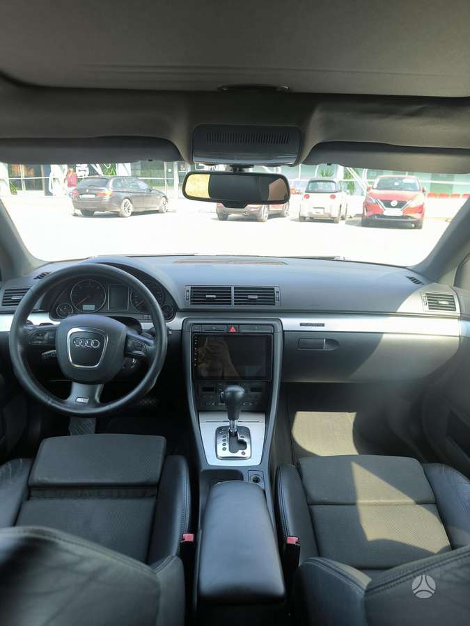 Audi A4 2006 — photo 9