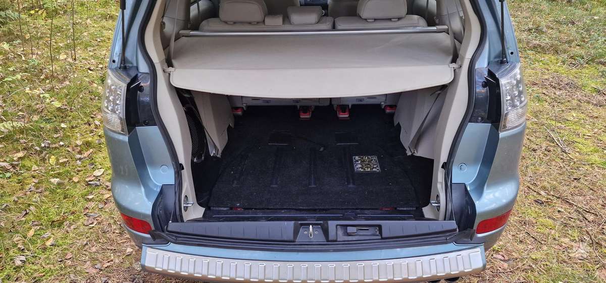 Mitsubishi Outlander 2008 — photo 11