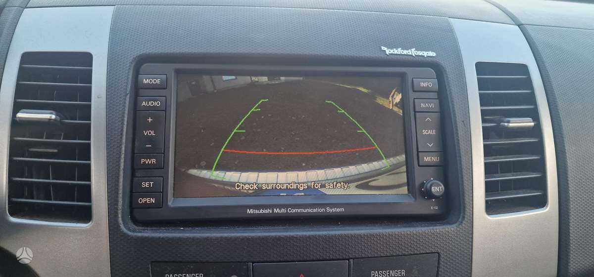 Mitsubishi Outlander 2008 — photo 21