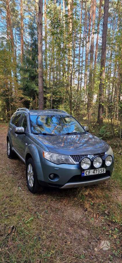 Mitsubishi Outlander 2008 — engine 1968 cm³, 140 HP (103kW)