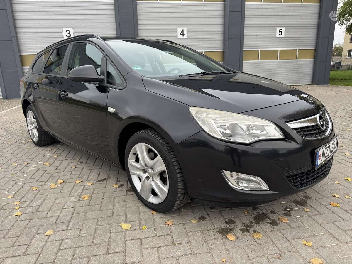 Opel Astra 2012 — авто для ЗСУ з Європи
