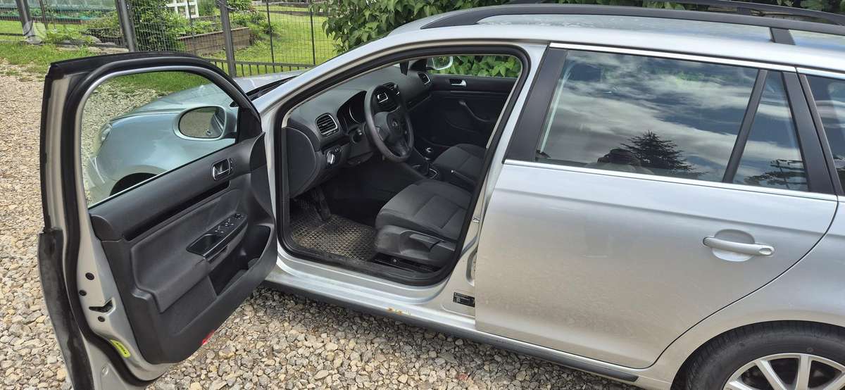 Volkswagen Golf 2010 — photo 5