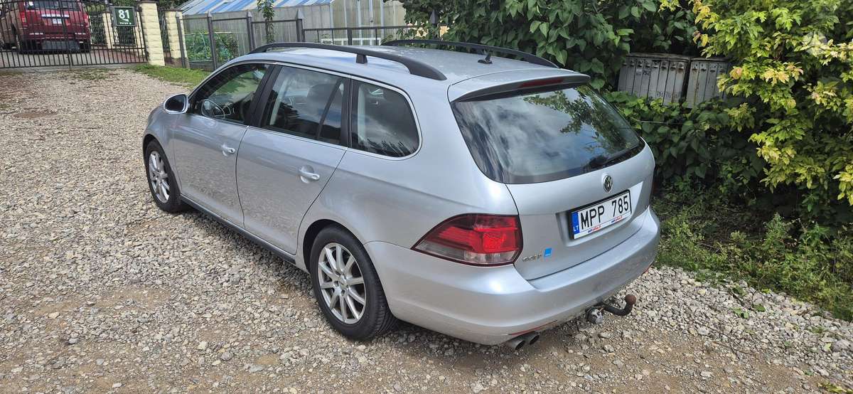 Volkswagen Golf 2010 — photo 6