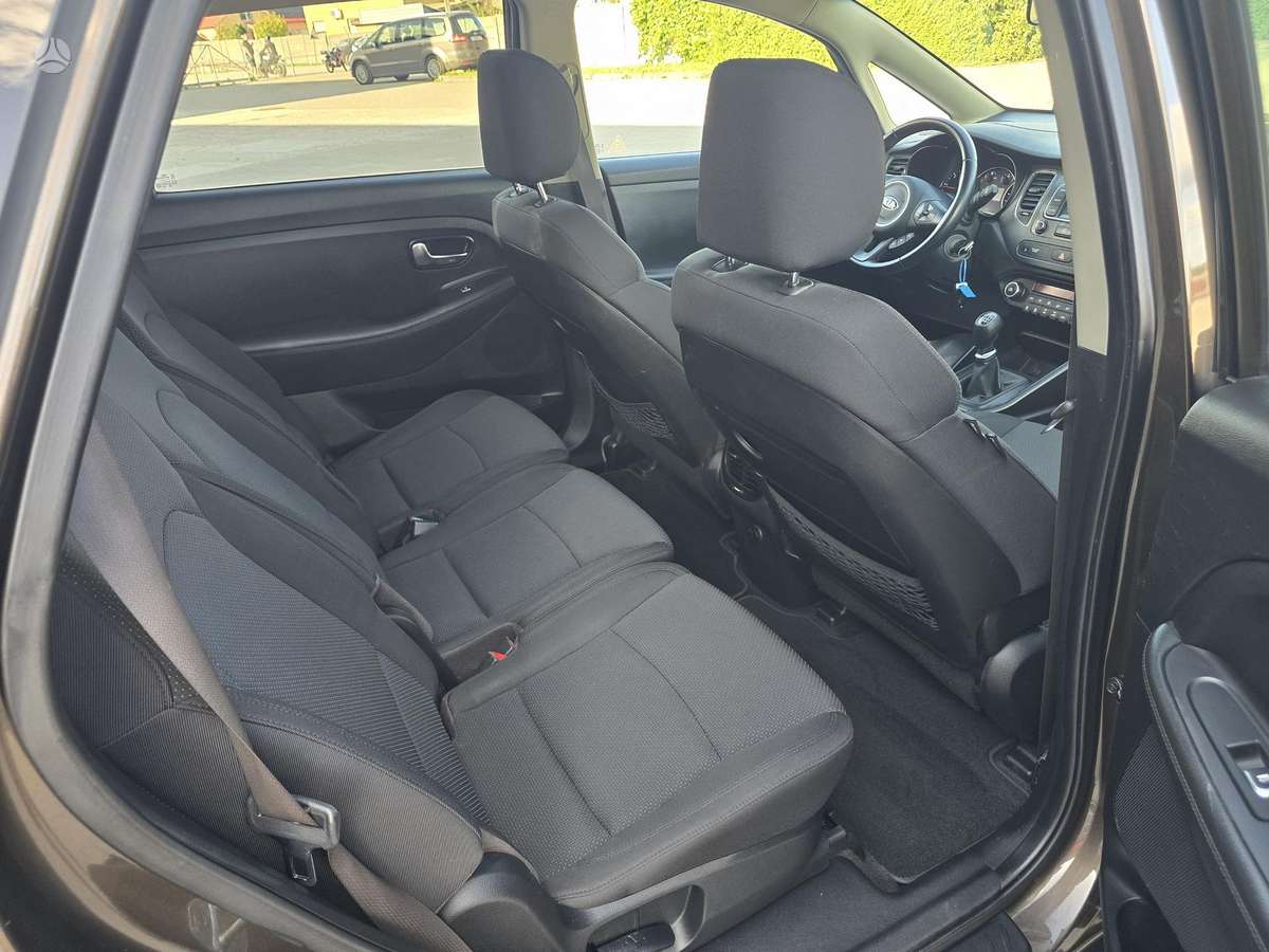 Kia Carens 2014 — photo 13