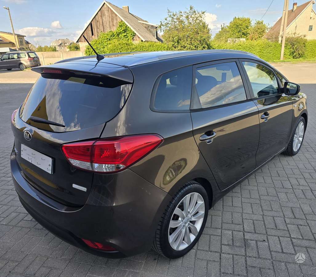 Kia Carens 2014 — photo 5