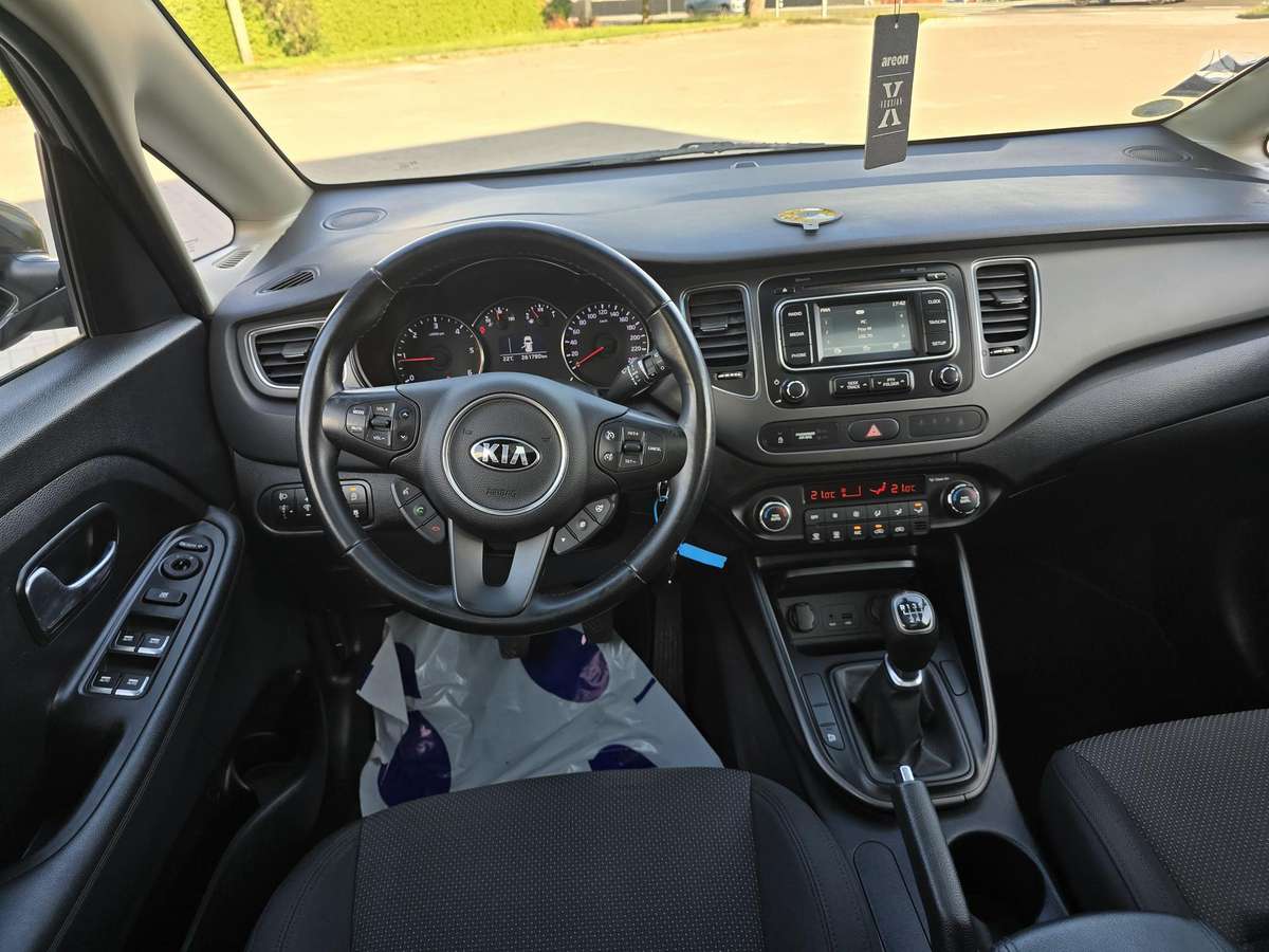Kia Carens 2014 — photo 9