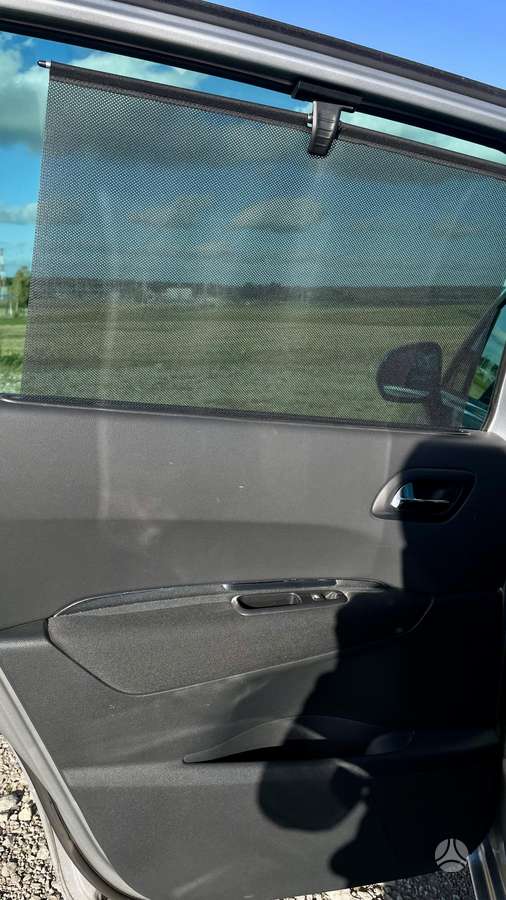 Peugeot 5008 2012 — photo 18