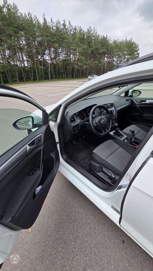 Volkswagen Golf 2015 — photo 12