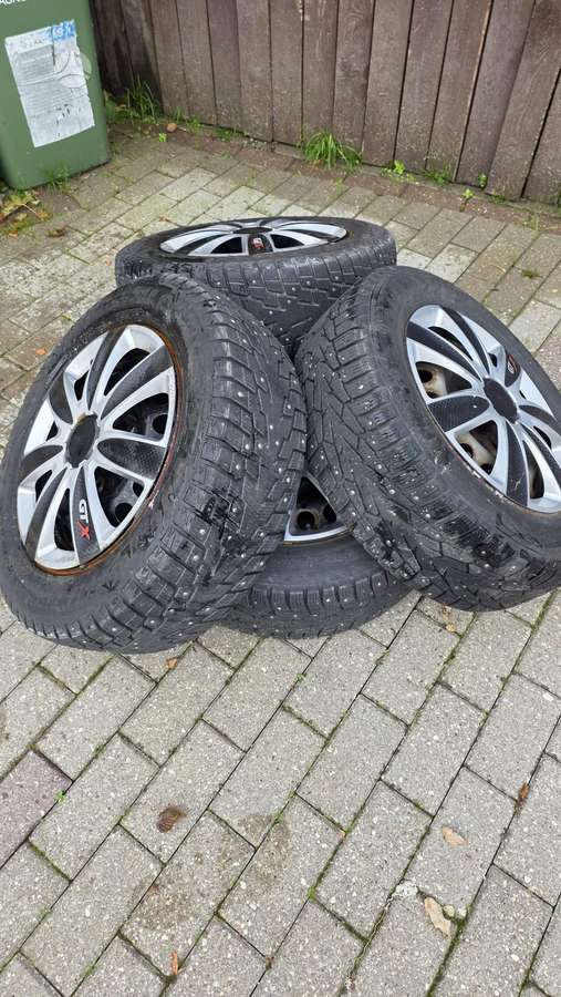 Volkswagen Golf 2015 — photo 16