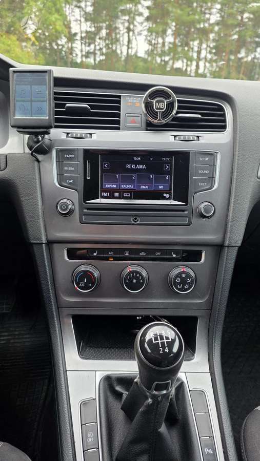 Volkswagen Golf 2015 — photo 18