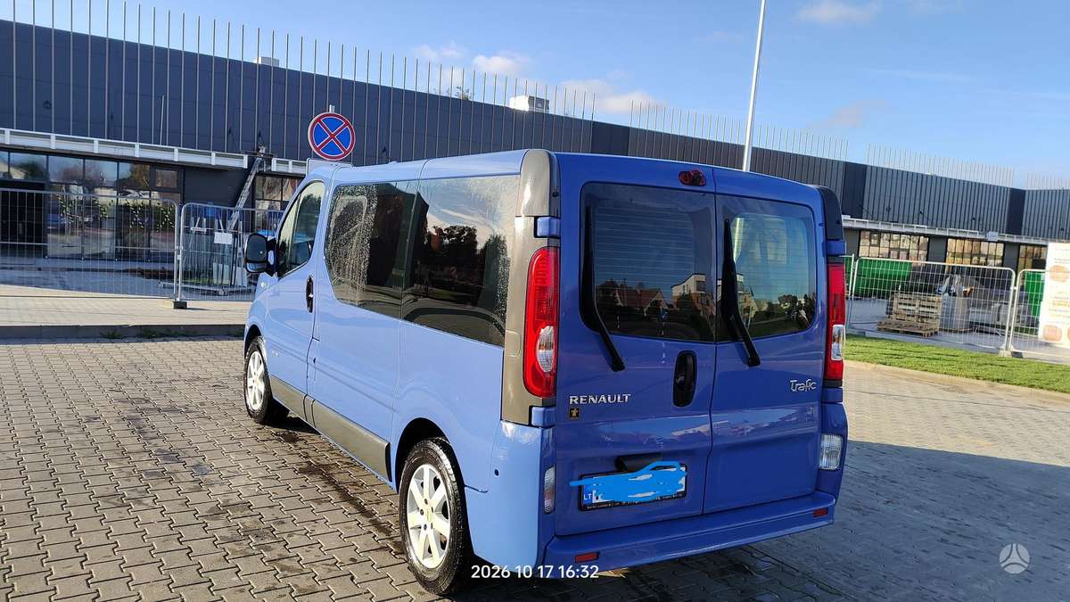 Renault Trafic 2007 — engine 1995 cm³, 114 HP (84kW)