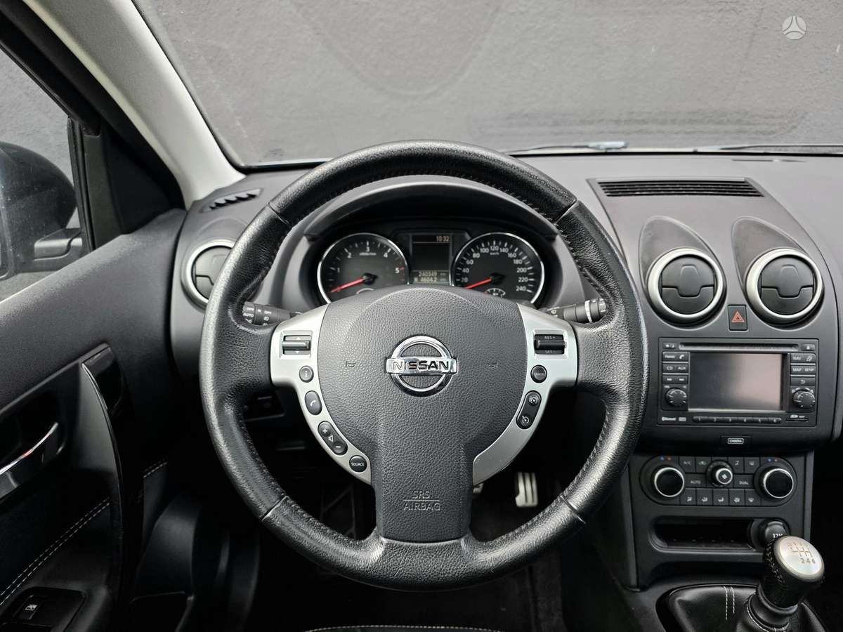 Nissan Qashqai 2013 — photo 25