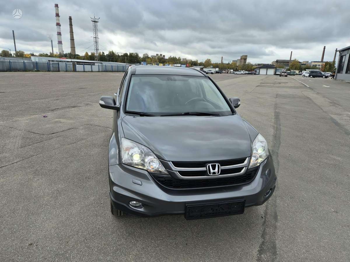 Honda CR-V 2011 — вигляд ззаду