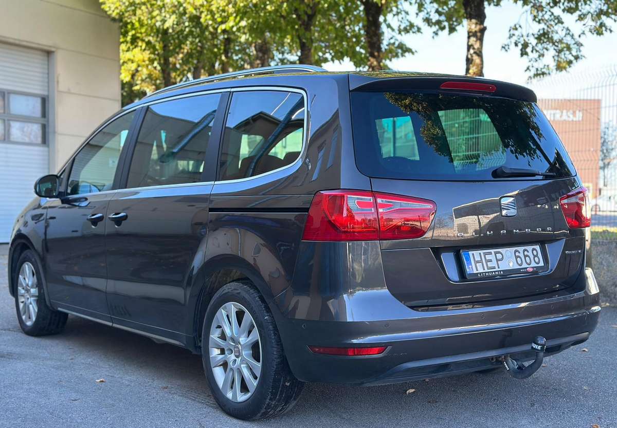 Seat Alhambra 2014 — interior