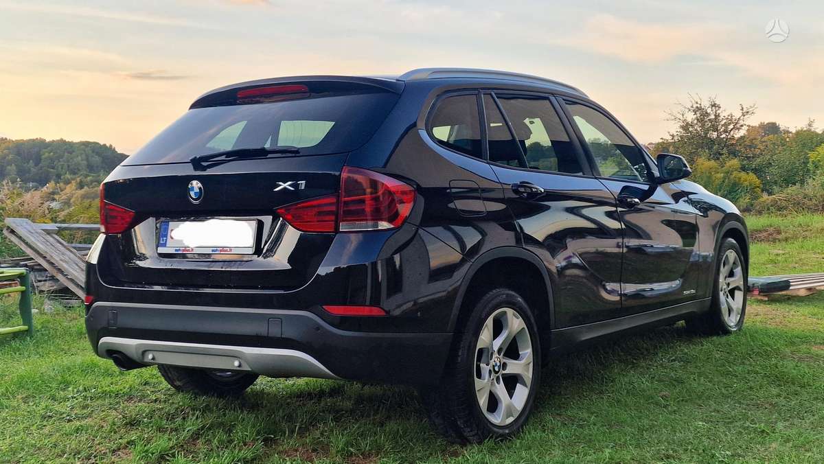 BMW X1 2013 — photo 6