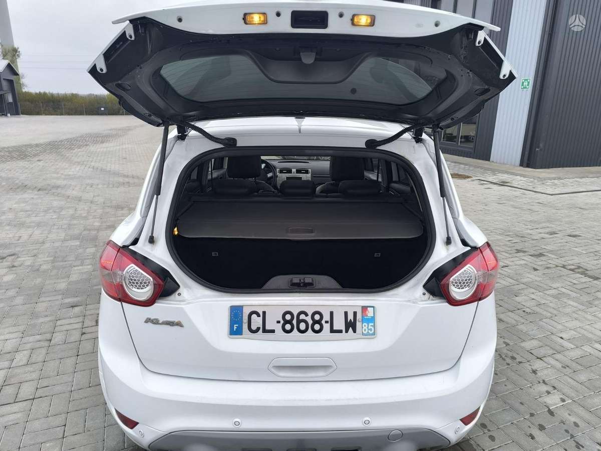 Ford Kuga 2012 — photo 10