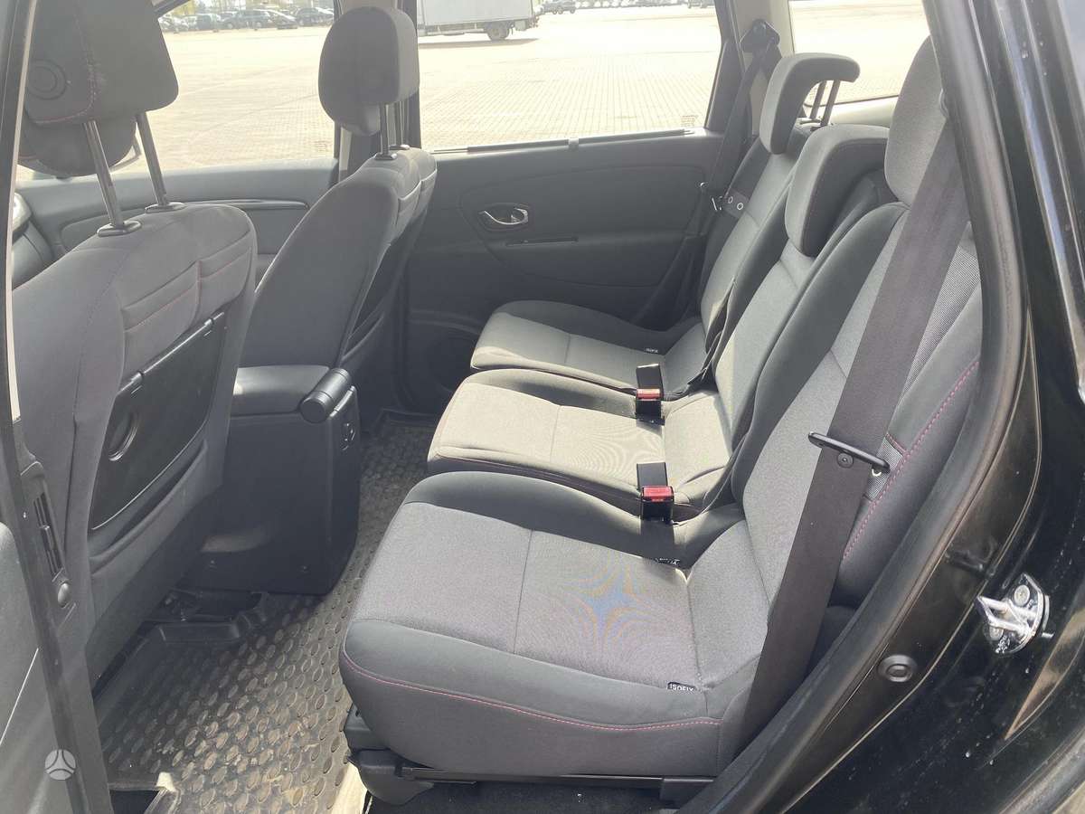 Renault Grand 2012 — photo 13