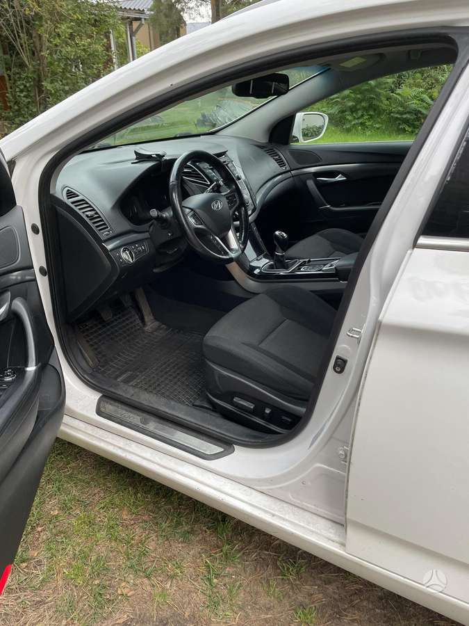 Hyundai i40 2015 — photo 6