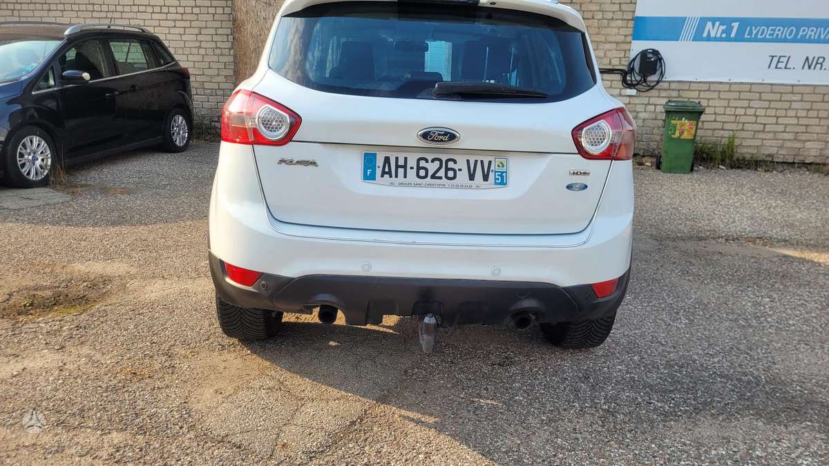 Ford Kuga 2009 — photo 10