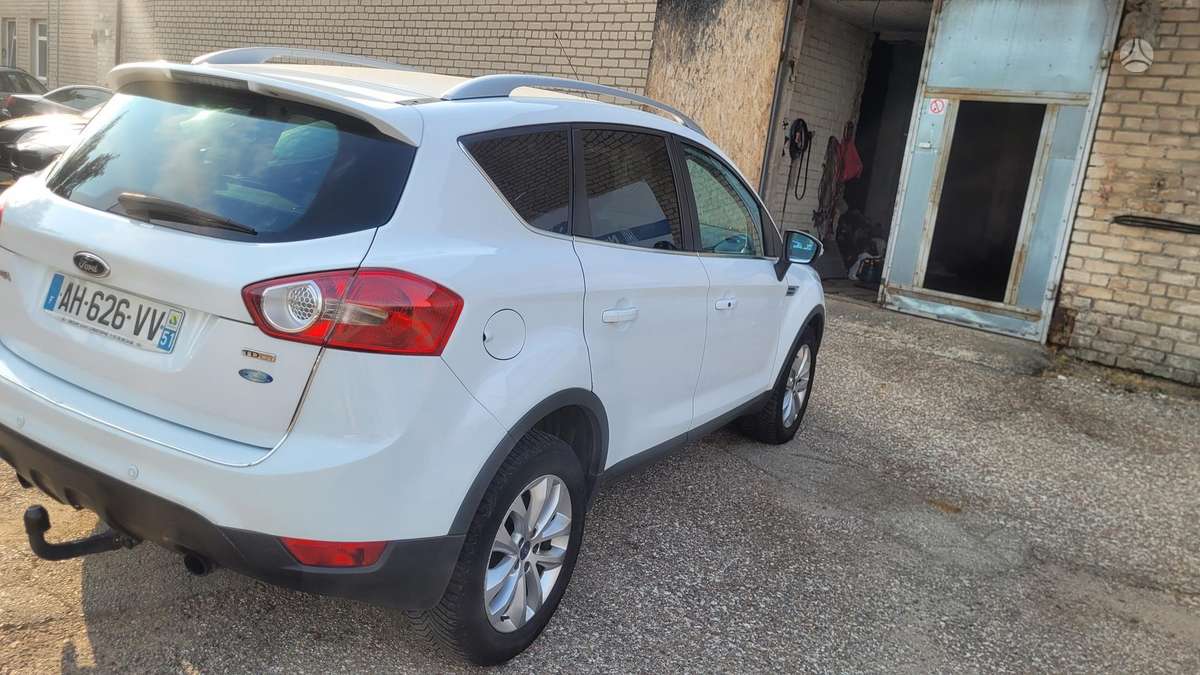 Ford Kuga 2009 — photo 11