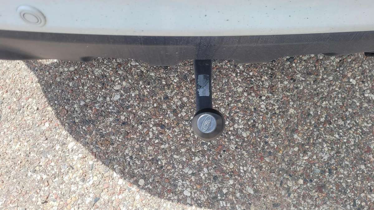 Ford Kuga 2009 — photo 16