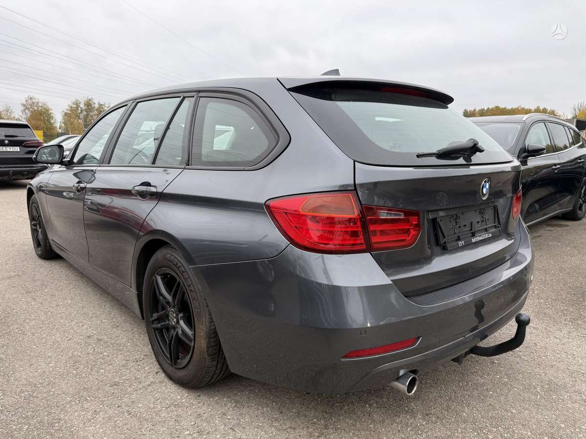 BMW 318 2013 — двигун 1995 cm³, 143 HP (105kW)